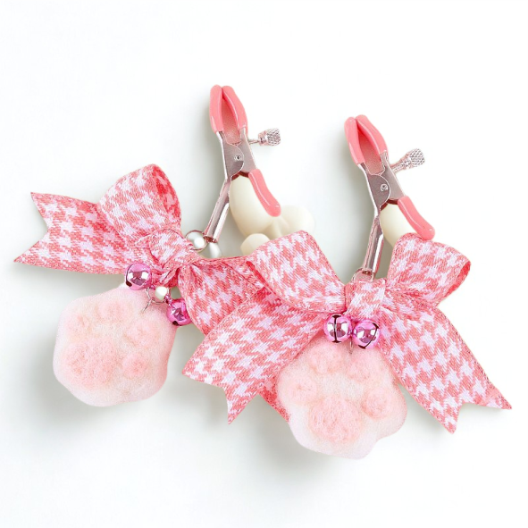 Grampos de Mamilo com Pelúcia