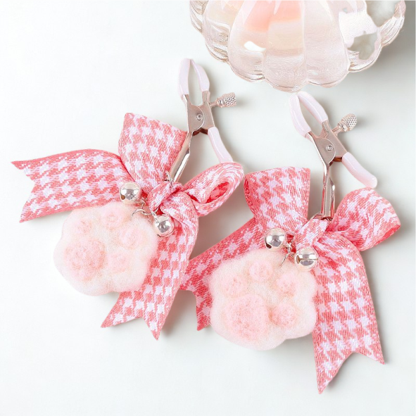 Grampos de Mamilo com Pelúcia