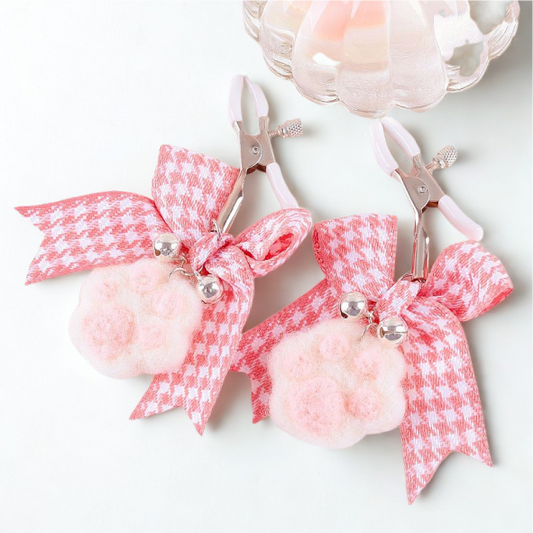 Grampos de Mamilo com Pelúcia