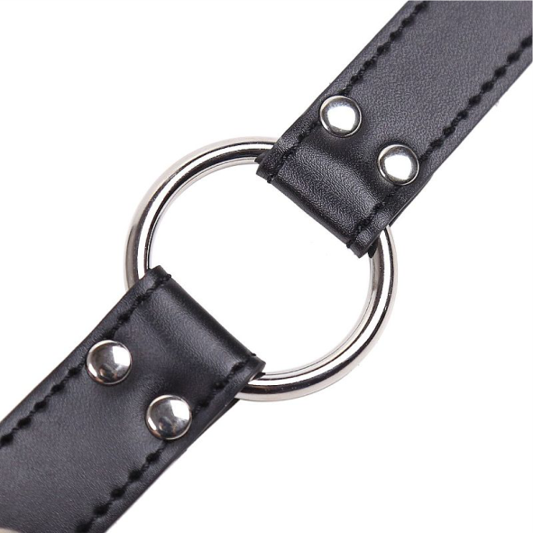 Mordaça Choker com Anel de Metal - Preto